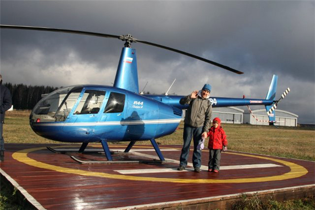 Полеты на вертолете Robinson в Аносино