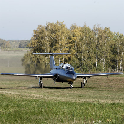 Л-29 готовится к взлету
